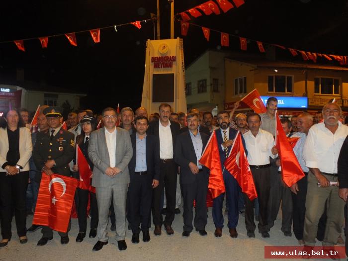 15 TEMMUZ DEMOKRASİ YÜRÜŞÜ YAPILDI