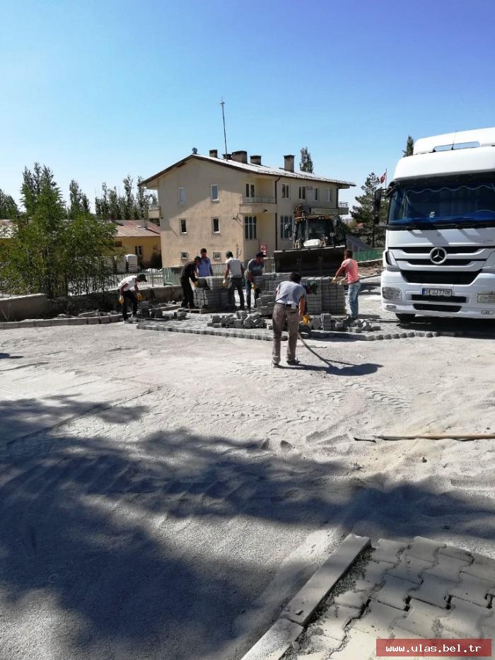 ULAŞ PARKE KİLİT TAŞI SONA YAKLAŞTI.